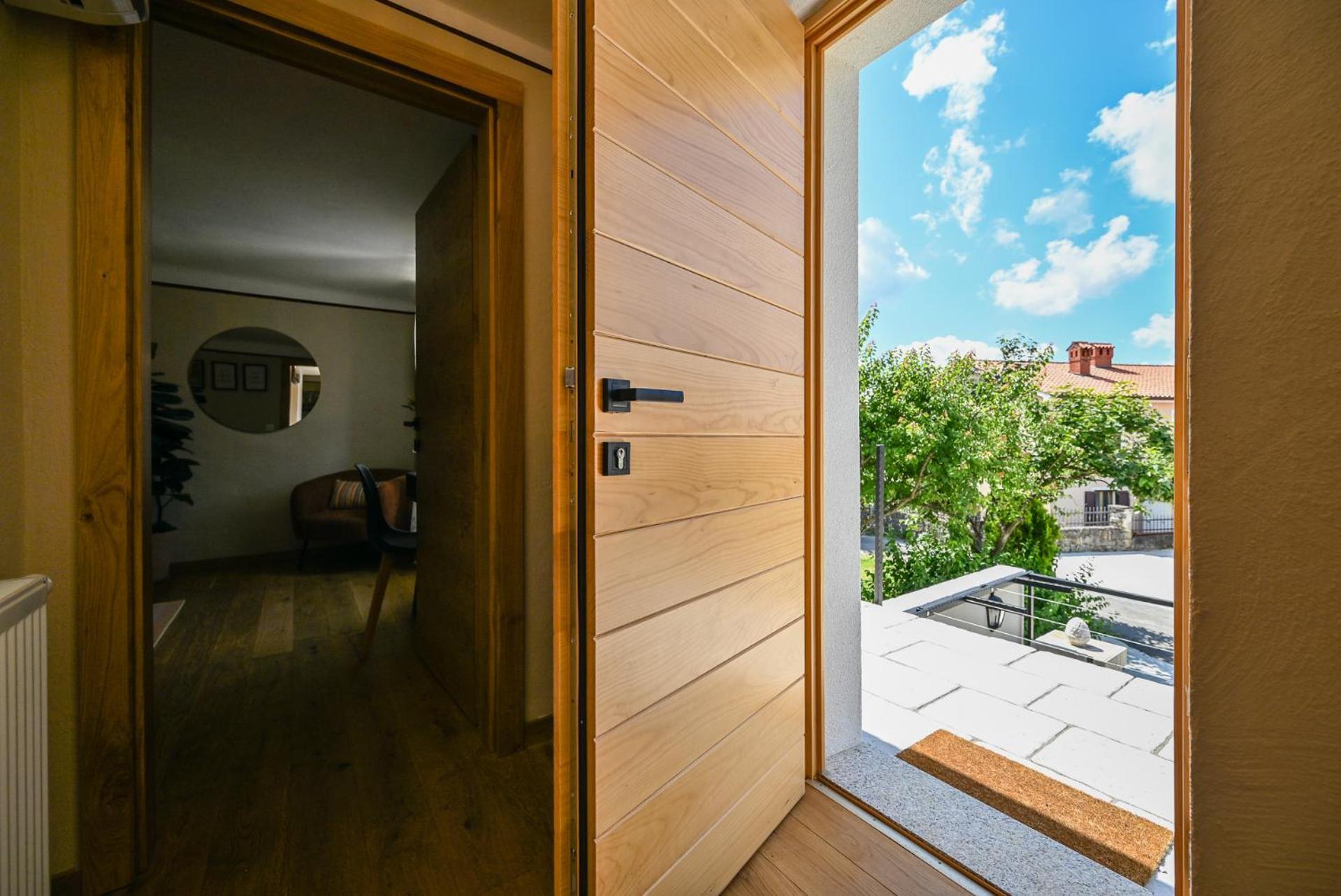 Medanni - Boutique House In Nature With Pool Izola Εξωτερικό φωτογραφία
