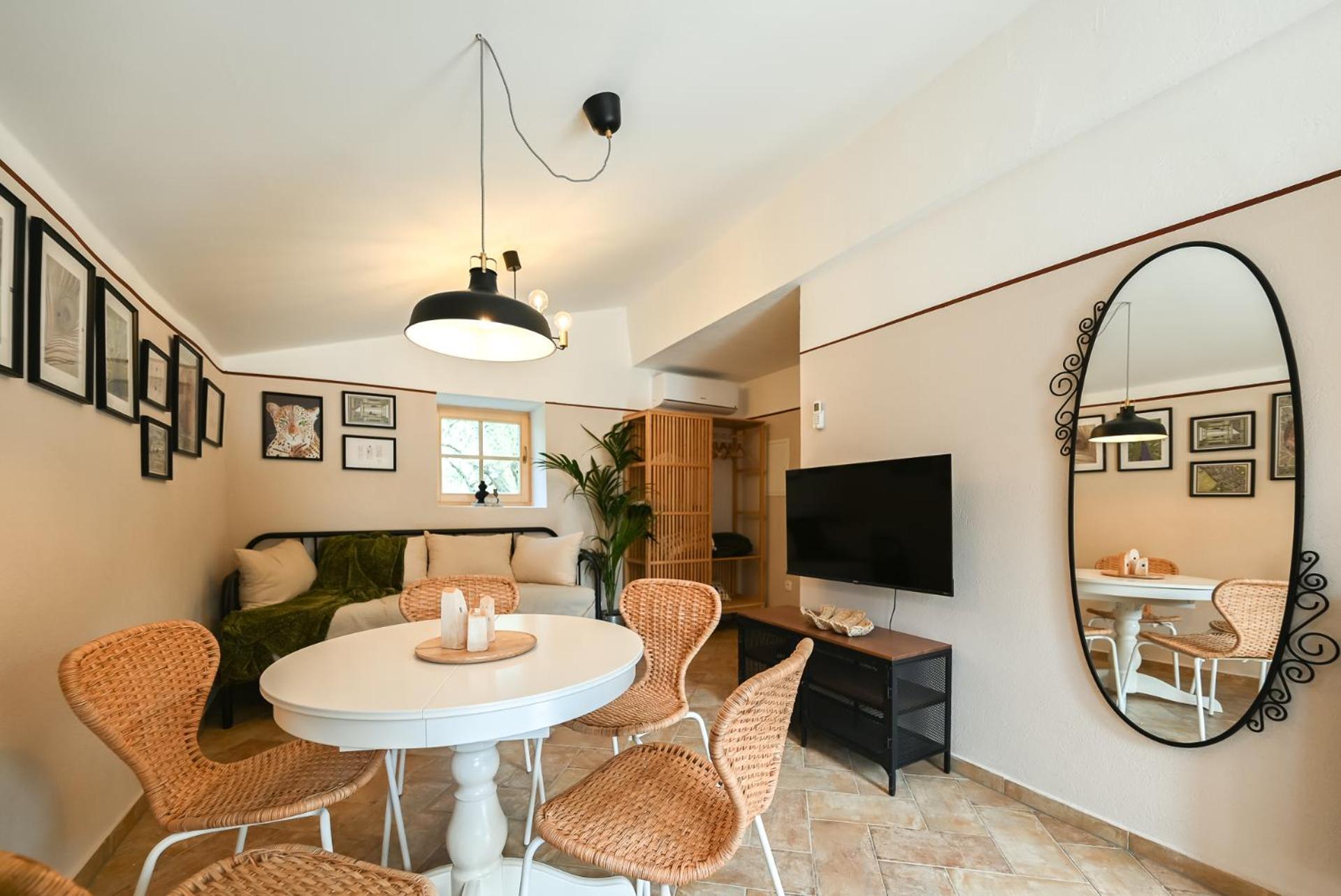 Medanni - Boutique House In Nature With Pool Izola Εξωτερικό φωτογραφία