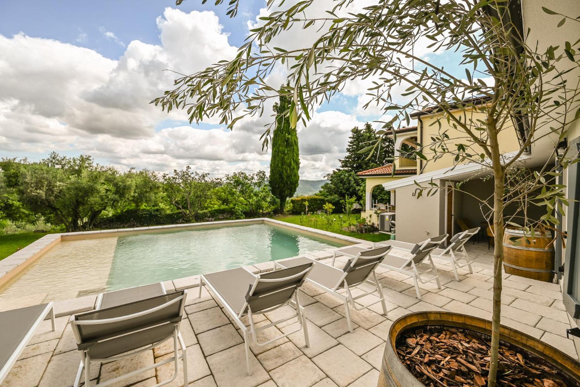 Medanni - Boutique House In Nature With Pool Izola Εξωτερικό φωτογραφία